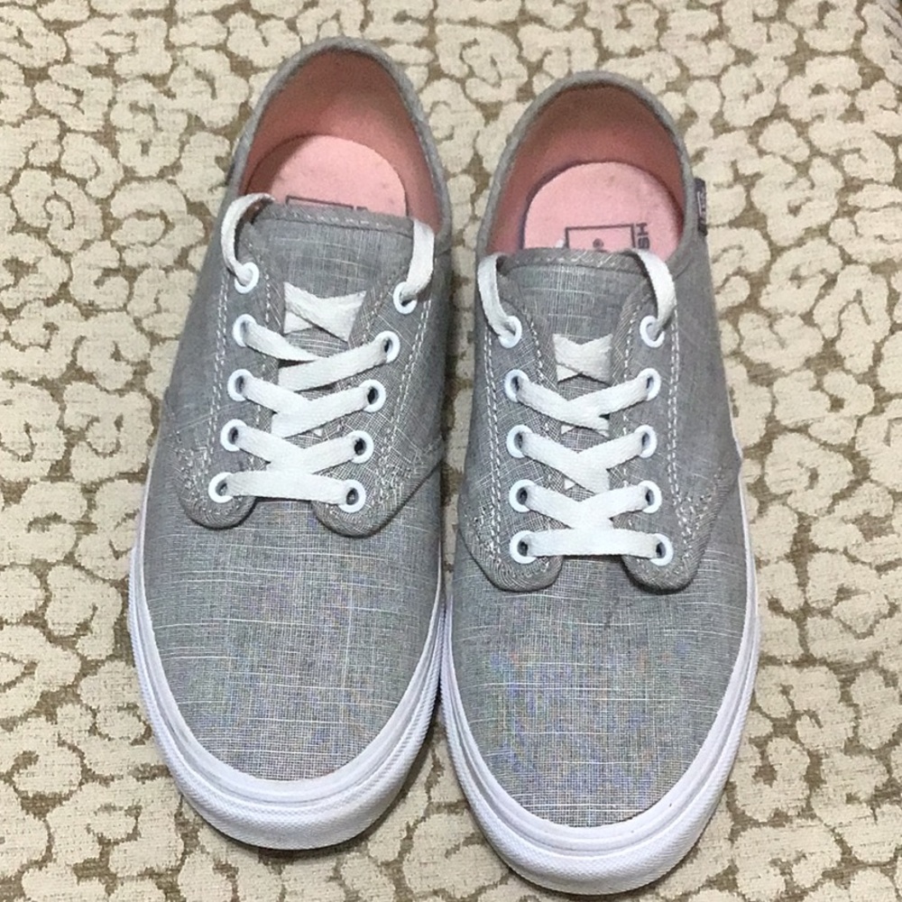 Vans Ultra Crush Black/White Sneakers Women Sz 9